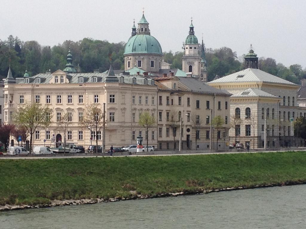 Sarah'S Altstadt Oase Salzburg Dış mekan fotoğraf