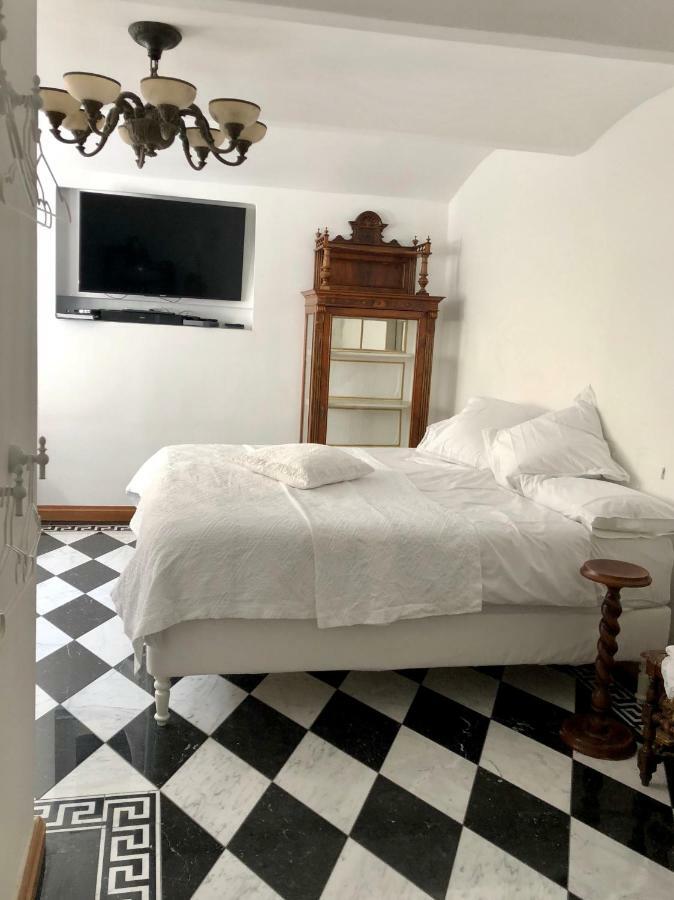 Sarah'S Altstadt Oase Salzburg Dış mekan fotoğraf